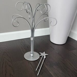 Silver 12 Ornament Tree Stand
